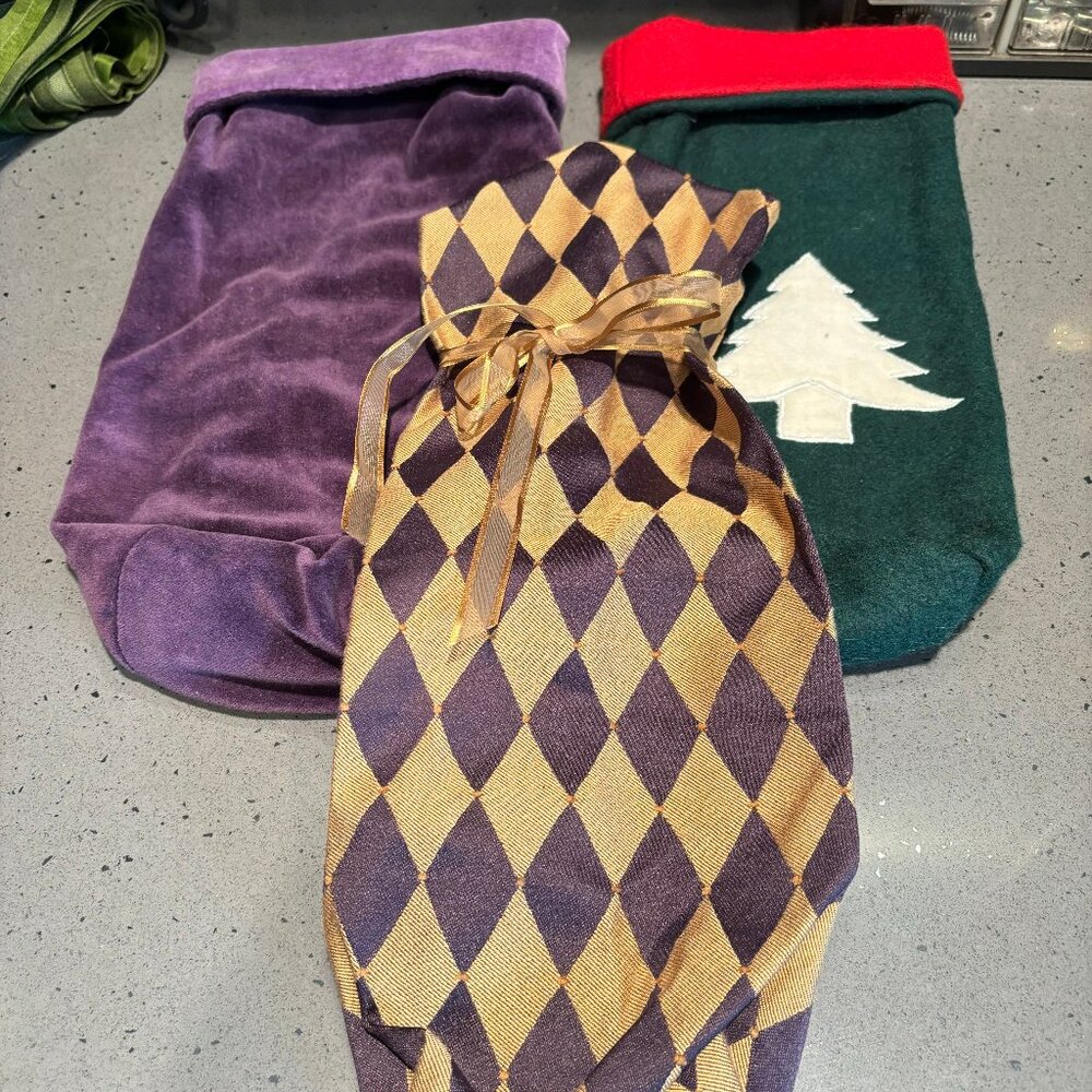 3 almost new wine bags